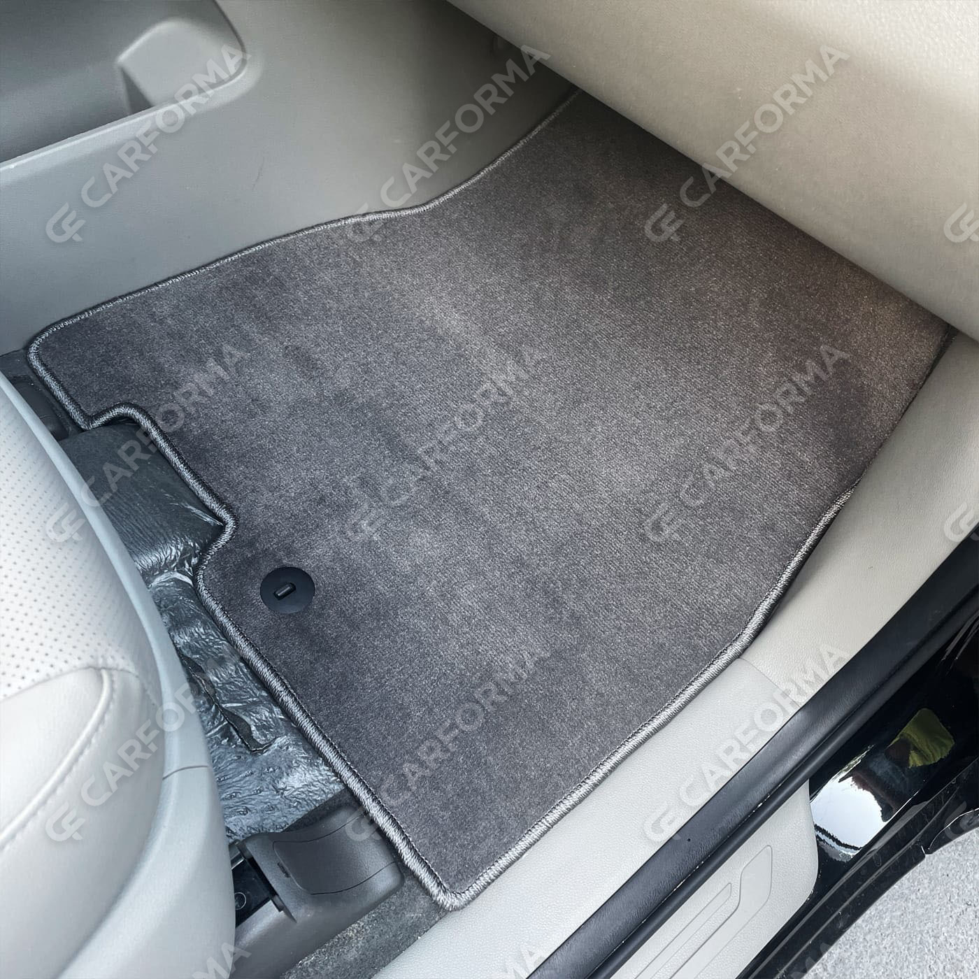 Ворсовые коврики на KIA Carnival III 7 мест 2014&nbsp;-&nbsp;2021 в Грозном