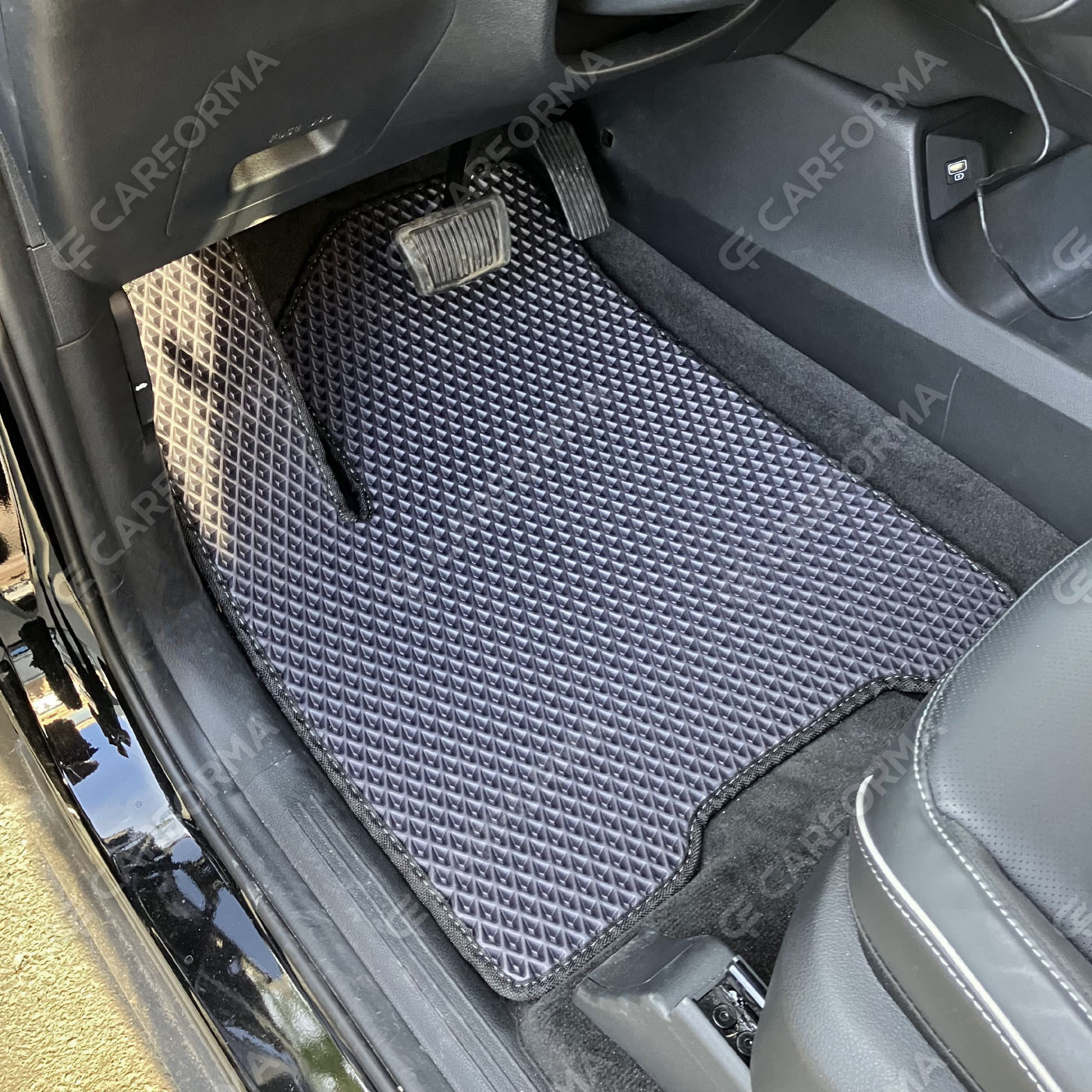 Коврики на Hyundai Custo 2021&nbsp;-&nbsp;2026 в Грозном