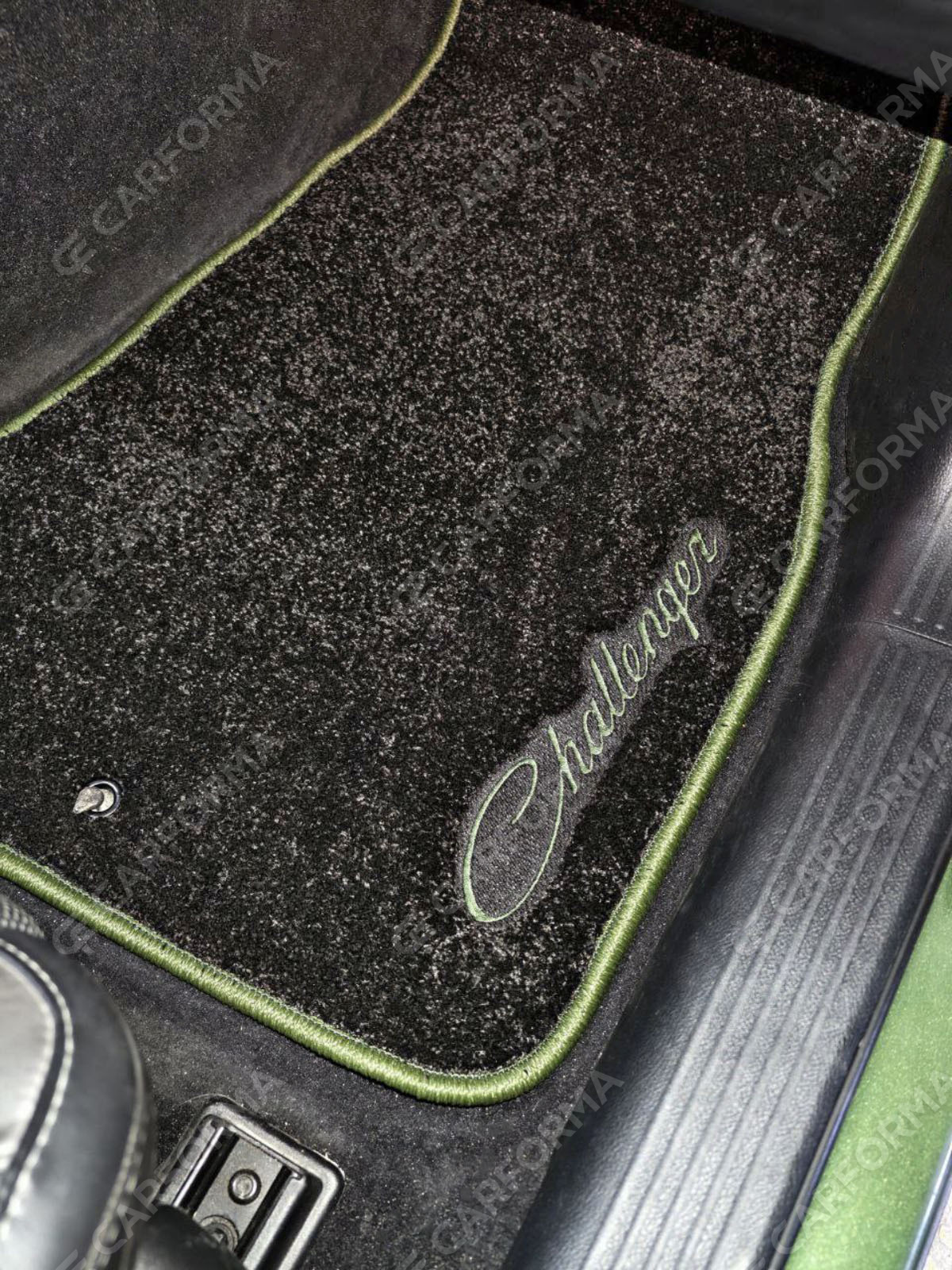 Коврики на Dodge Challenger III 2008&nbsp;-&nbsp;2023 в Грозном