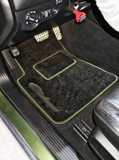 Коврики на Dodge Challenger III 2008&nbsp;-&nbsp;2023 в Грозном