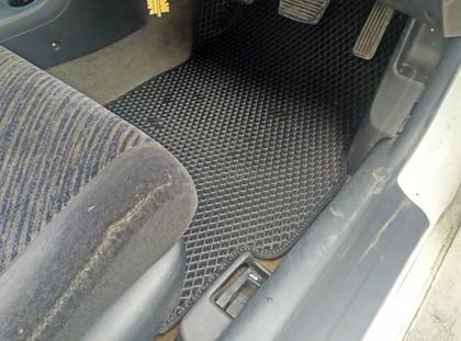 Ворсовые коврики на Honda Civic VI 4d 1995 - 2002 в Грозном