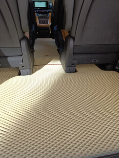 Ворсовые коврики на KIA Carnival IV 11 мест 2020 - 2026 в Грозном Ворсовые коврики на KIA Carnival IV 11 мест 2020 - 2026 в Грозном