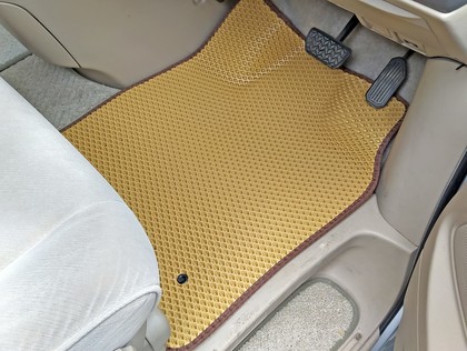 Ворсовые коврики на Toyota Alphard (H10) 2002 - 2008 в Грозном