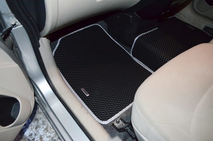 Коврики на Mitsubishi Colt Plus VI 2004 - 2012 в Грозном