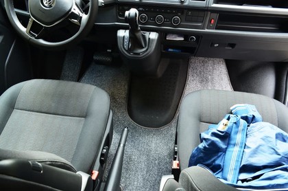 Ворсовые коврики на Volkswagen Caravelle (T6) 2015 - 2019 в Грозном
