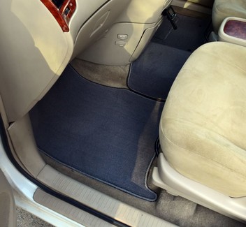 Ворсовые коврики на Toyota Ipsum II 2001 - 2009 в Грозном