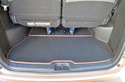 Ворсовые коврики на Nissan Serena (C26) 2010 - 2016 в Грозном