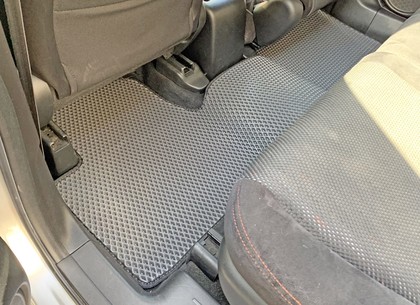 Коврики на Honda Stream II 2006 - 2014 в Грозном