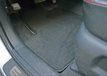 Ворсовые коврики на Hyundai Santa Fe II 2005 - 2012 в Грозном