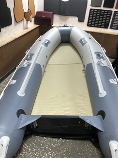 Ворсовые коврики на Лодки Gladiator 380 НДНД  в Грозном