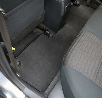 Коврики на Toyota Corolla (E15) 2006 - 2013 в Грозном