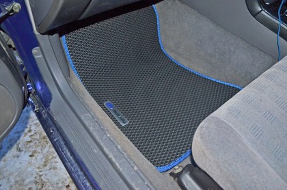 Коврики на Subaru Legacy III 1998 - 2003 в Грозном