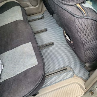 Коврики на Toyota Estima II 2000 - 2005 в Грозном