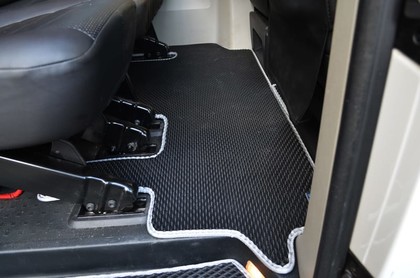 EVA коврики на Volkswagen Caravelle (T6.1) 2019 - 2024 в Грозном