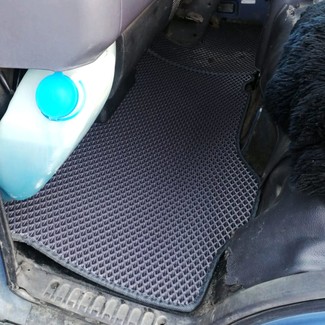 Ворсовые коврики на Nissan Atlas (F23) 1992 - 2007 в Грозном