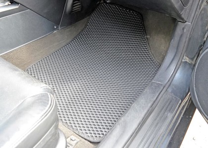 Коврики на Hyundai Tiburon II 2001 - 2009 в Грозном