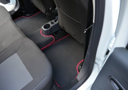 Коврики на Renault Logan II 2012 - 2022 в Грозном