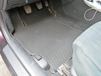 Коврики на Mazda 6 2002 - 2008 в Грозном