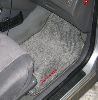 Ворсовые коврики на Toyota Avensis I 1997 - 2002 в Грозном