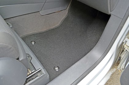 Коврики на Volkswagen Touran 2003 - 2015 в Грозном