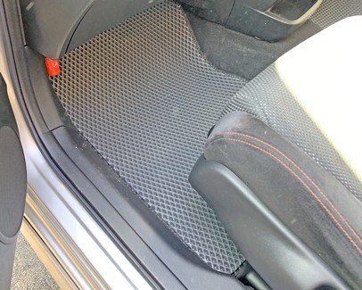 Коврики на Honda Stream II 2006 - 2014 в Грозном
