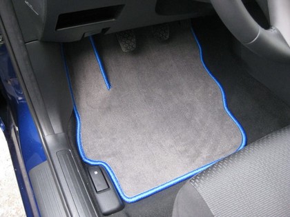 Коврики на Mazda 3 2009 - 2013 в Грозном
