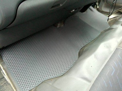 Коврики на Nissan Caravan (E25) 2001 - 2012 в Грозном