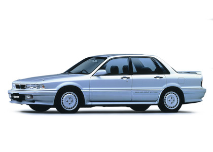 Ворсовые коврики на Mitsubishi Galant VI 1987 - 1993 в Грозном
