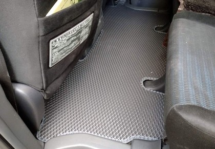 Ворсовые коврики на Toyota Voxy (R70) 2007 - 2013 в Грозном