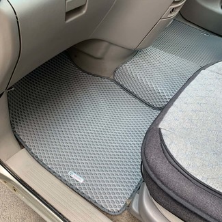 Коврики на Toyota Estima II 2000 - 2005 в Грозном