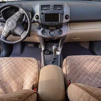Коврики на Toyota Rav4 III 2006 - 2013 в Грозном