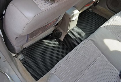 Ворсовые коврики на Subaru Forester II 2002 - 2008 в Грозном