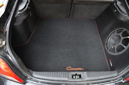 Коврики на Hyundai Tiburon II 2001 - 2009 в Грозном