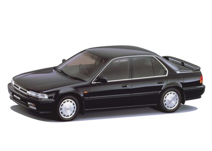 Коврики на Honda Accord IV 1989 - 1994 в Грозном