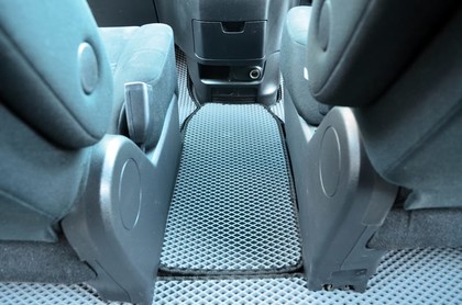 Ворсовые коврики на Nissan Serena (C26) 2010 - 2016 в Грозном