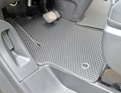 Коврики на Peugeot Traveller 2016 - 2025 в Грозном