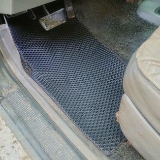 Коврики на Jeep Grand Cherokee (ZJ) 1992 - 1999 в Грозном