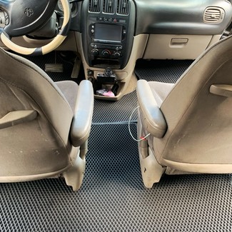 Коврики на Chrysler Voyager (RG) 2000 - 2008 в Грозном