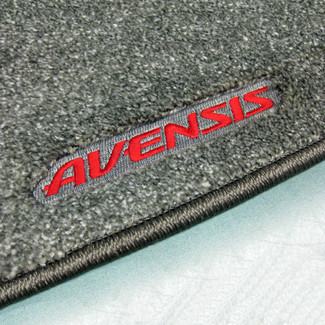 Ворсовые коврики на Toyota Avensis I 1997 - 2002 в Грозном