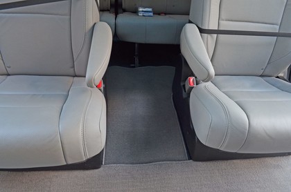 Ворсовые коврики на Toyota Sienna III 2010 - 2020 в Грозном