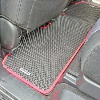Коврики на Mazda Premacy II 2005 - 2010 в Грозном