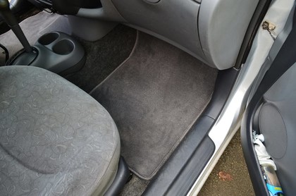 Ворсовые коврики на Toyota Yaris I 1999 - 2005 в Грозном