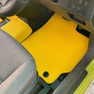 Ворсовые коврики на Toyota Porte II 2012 - 2020 в Грозном