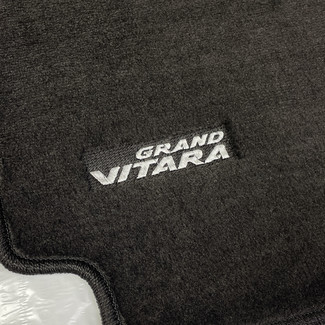 Коврики на Suzuki Grand Vitara XL-7 2001 - 2006 в Грозном