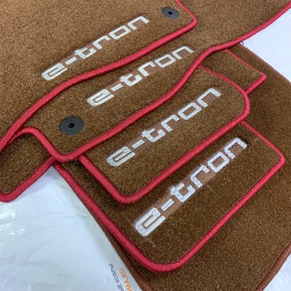 Коврики на Audi e-tron 2018 - 2025 в Грозном