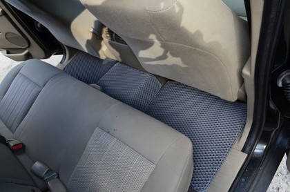 Коврики на Jeep Grand Cherokee (WK) 2004 - 2010 в Грозном