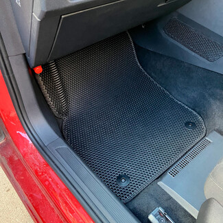 Коврики на Volkswagen Golf 8 2019&nbsp;-&nbsp;2026 в Грозном