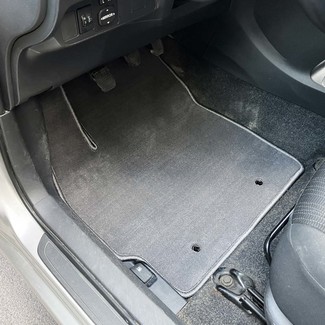 Ворсовые коврики на Toyota Auris I 2006 - 2012 в Грозном