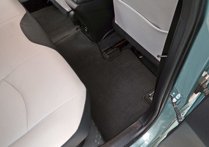 Ворсовые коврики на Toyota Prius (50) 2015 - 2023 в Грозном