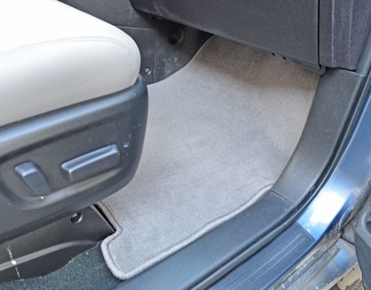 Ворсовые коврики на Toyota Sienna III 2010 - 2020 в Грозном